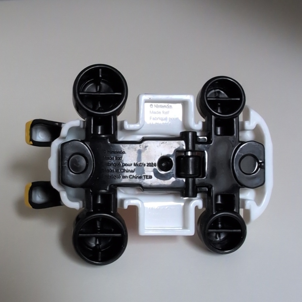 🩷4/$20🩷 Mariokart Princess Peach Car Wheelie McDonald's Car, 2024 - Picture 5 of 6